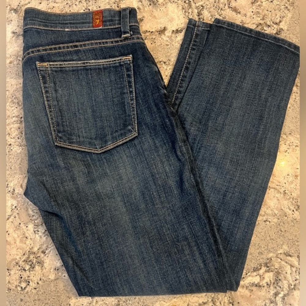 7 FOR ALL MANKIND